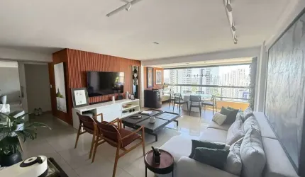 Apartamento à venda com 147,50 m², 04 quartos, sendo 02 suítes, 02 vagas em Boa Viagem, Recife-PE. Ed. Villa das Palmeiras
