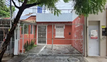 Casa à venda com 85 m² área útil,