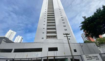 Flat à venda com 30,25 m², andar alto, 01 vaga em Boa Viagem.