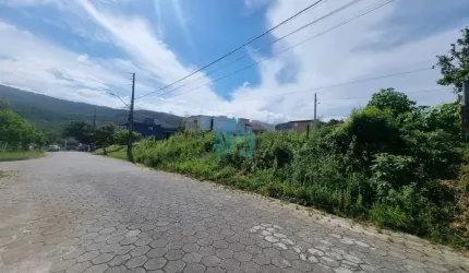 Amplo Terreno Ficando a 1 km do Centro de Garopaba!