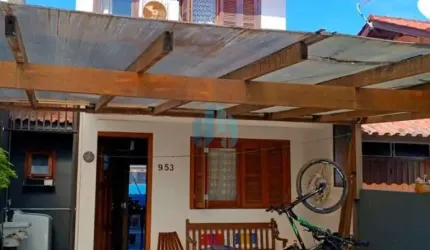Casa Próxima ao Centro da Cidade, Pinguirito | Garopaba - SC