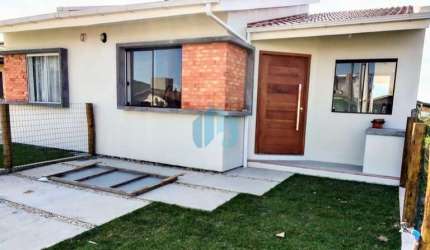 Bela Casa Térrea Nova, a 3,8 km da Praia Central, Areias de Palhocinha | Garopaba - SC