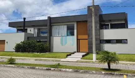 Bela Casa de Alto Padrão, em Condomínio Fechado, a 3 km da Praia Central, Condomínio Garopaba Internacional, Palhocinha | Garopaba - SC