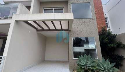 Linda Casa a 2 km do Centro e Praia Central, Próxima de Todo Comércio, Ferraz | Garopaba - SC