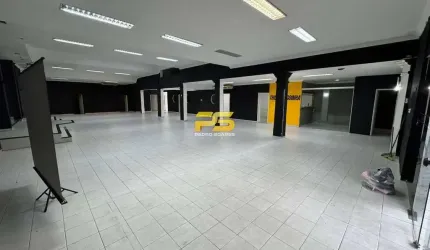 Alugo Prédio Comercial com 800m² em Jaguaribe