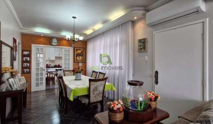 Vende-se Casa no Bairro Ipiranga, São José, SC