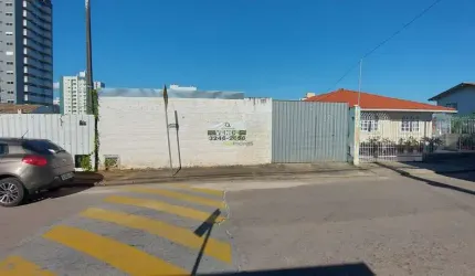 Terreno para venda em Barreiros