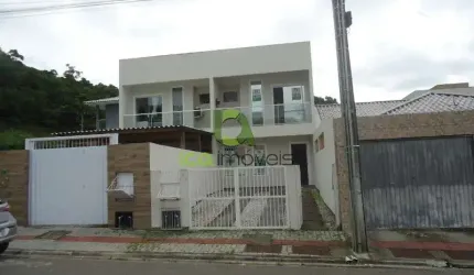 Lindo Sobrado Geminado no Bairro Bela Vista, Palhoça-SC: 2 Quartos, 2 Suítes, 110m² - Imperdível!
