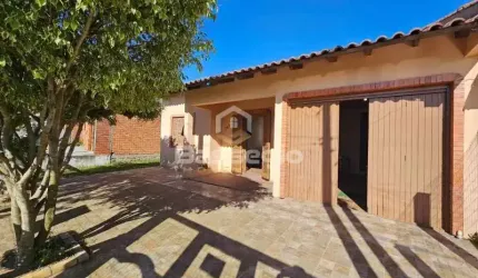CASA NA PRAIA PROXIMO DO MAR COM 2 QUARTOS