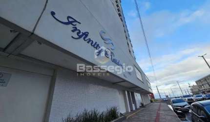 APARTAMENTO DE 2 QUARTOS COM VISTA PRA BEIRA MAR