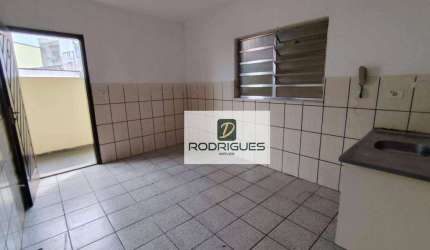 Casa com 2 dormitórios para alugar, 60 m² por R$ 1.500,00/mês - Canhema - Diadema/SP
