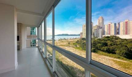 Apartamento com 4 quartos à venda na Rua 307, 133, Meia Praia, Itapema, 193 m2 por R$ 2.990.000