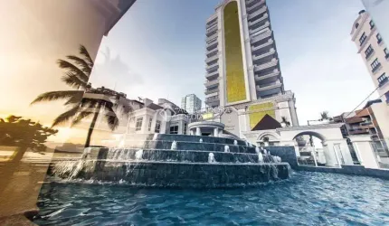 Apartamento com 4 quartos à venda na Avenida 276, 45, Meia Praia, Itapema, 217 m2 por R$ 11.860.000