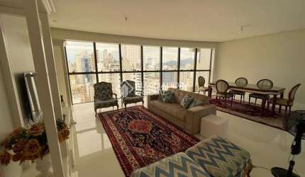 Apartamento com 3 quartos à venda na Rua Alvin Bauer, 530, Centro, Balneário Camboriú, 130 m2 por R$ 2.400.000