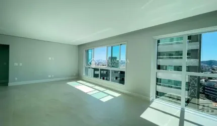 Apartamento com 4 quartos à venda na Rua 3100, 625, Centro, Balneário Camboriú, 132 m2 por R$ 1.980.000