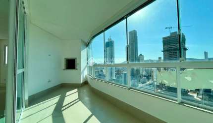 Apartamento com 3 quartos à venda na Rua 2450, 275, Centro, Balneário Camboriú, 135 m2 por R$ 2.000.000