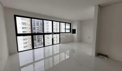 Apartamento com 3 quartos à venda na Rua 600, 140, Centro, Balneário Camboriú, 112 m2 por R$ 2.155.000