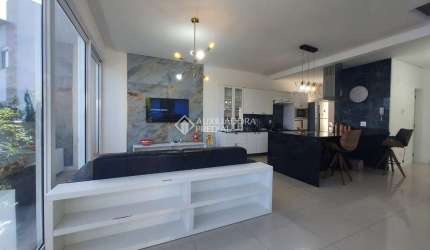 Casa em condomínio fechado com 3 quartos à venda na Avenida Hermógenes de Assis Feijó, 1100, São Judas Tadeu, Balneário Camboriú, 240 m2 por R$ 2.650.000