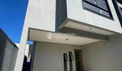 Casa com 3 quartos à venda na Rua Rio das Flores, 463, Rio Pequeno, Camboriú, 160 m2 por R$ 920.000