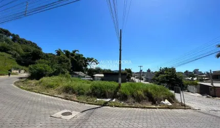 Terreno à venda na Rua Agenor de Borba, 270, Areias, Camboriú, 380 m2 por R$ 590.000