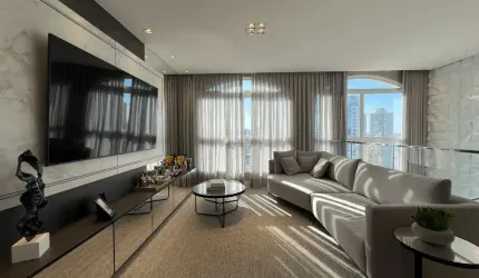 Cobertura com 3 quartos à venda na Rua 3700, 415, Centro, Balneário Camboriú, 240 m2 por R$ 7.900.000