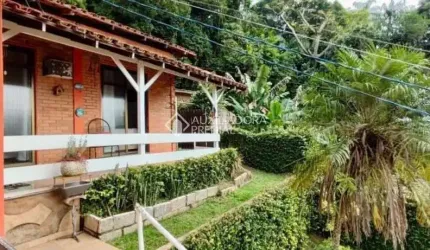 Casa com 4 quartos à venda na Antônio Meneses Vasconcelos Drumond, 235, Fazenda, Itajaí, 270 m2 por R$ 1.300.000