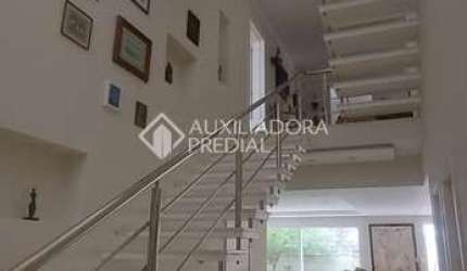 Casa com 4 quartos à venda na Rua Cruz e Sousa, 184, Praia dos Amores, Balneário Camboriú, 336 m2 por R$ 5.500.000