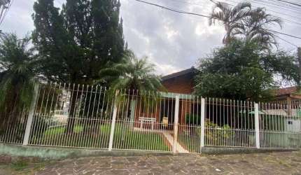 Casa com 3 dormitórios para alugar, 260 m² por R$ 4.200,00/mês - Centro - Gravataí/RS