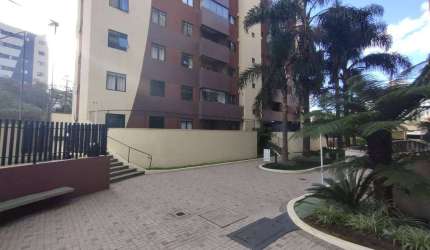 Excelente apartamento 3 quartos, sendo uma suíte e elevador, para locação no bairro Campo Comprido,
