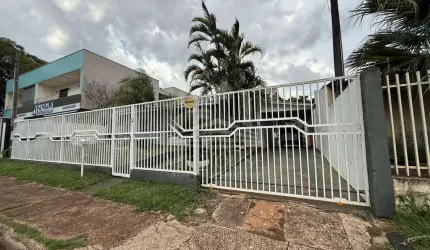 CASA COMERCIAL A VENDA NA VILA A - A POUCOS METROS DO HOSPITAL COSTA CAVALCANTI