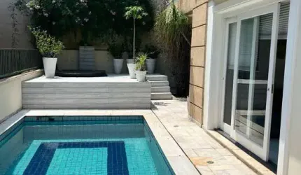 Casa para venda por R$ 6.400.000,00 em Cidade Jardim, São Paulo-SP