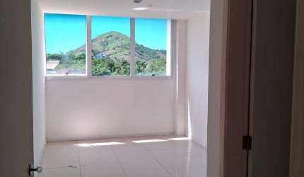 Sala comercial à venda no Recreio dos bandeirantes