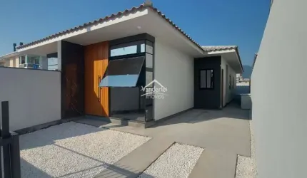 Casa Geminada 03 dormitórios sendo uma suíte no bairro Nova Palhoça em Palhoça - SC