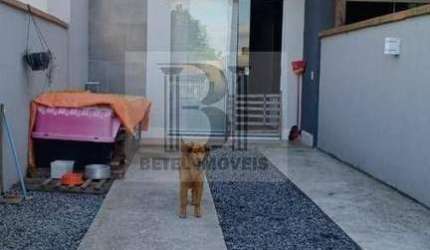 Sobrado Geminado para Venda em Jaraguá do Sul / SC no bairro Tifa Martins