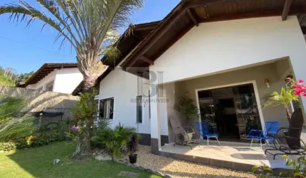 Casa para Venda em Jaraguá do Sul / SC no bairro Barra do Rio Cerro