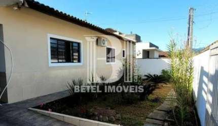 Casa à venda no rio da luz