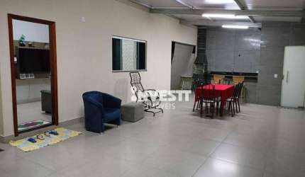 Casa à venda no Bairro das Industrias - Senador Canedo/GO