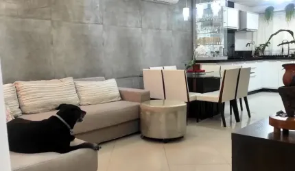 Vendo Sobrado no Vila Nova: Conforto e Localização Privilegiada