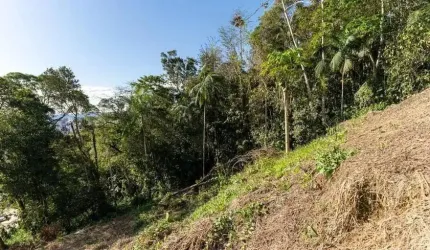 Vendo Terreno com 2.846m², Bairro Velha - Blumenau