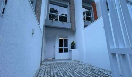Vendo Sobrado Semi Mobiliado, 02 Quartos - Bairro Itoupava Seca