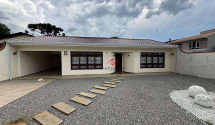 Casa com 3 quartos à venda no Bom Jesus, São José dos Pinhais , 280 m2 por R$ 1.150.000