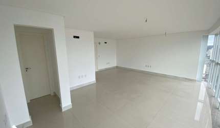 Sala comercial para alugar na Cônego Tomáz Fontes, 145, Centro, Itajaí por R$ 4.000