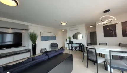 Apartamento com 4 quartos para alugar na Rua Lauro Muller, 478, Centro, Itajaí por R$ 12.000