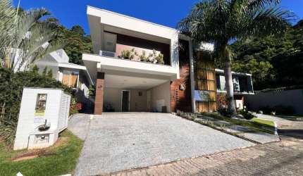 Casa em condomínio fechado com 5 quartos à venda na Artur Torquarto Batista, 380, Fazendinha, Itajaí por R$ 6.500.000