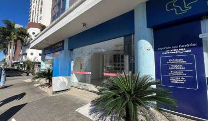 Sala comercial para alugar na Rua Lauro Muller, 256, Centro, Itajaí por R$ 6.000