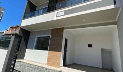 Casa com 3 quartos à venda na Santo Amaro, 375, Itacolomi, Balneário Piçarras por R$ 680.000