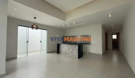 LANÇAMENTO! Casa de 2 quartos (1 suíte) à venda na Vila do Peró em Cabo Frio/RJ por R$340.000,00