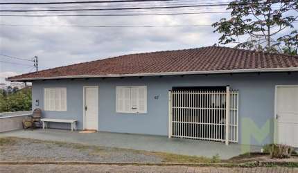 Casa com 4 quartos à venda no Itoupava Central, Blumenau , 200 m2 por R$ 450.000