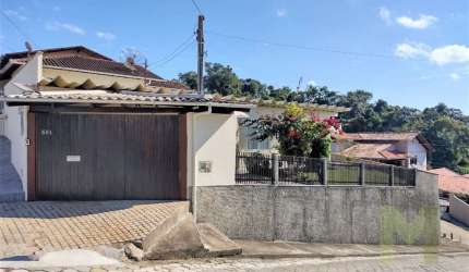Casa com 5 quartos à venda no Tribess, Blumenau , 268 m2 por R$ 850.000
