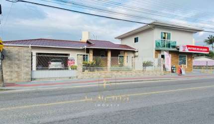 Casa à venda no bairro Barra do Aririú - Palhoça/SC